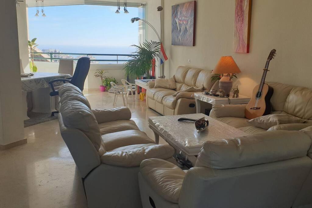 Luxury Penthouse With Sea&Mountain Views & Hot Tub - Tranquility & Rest Apartment Benalmadena Ngoại thất bức ảnh